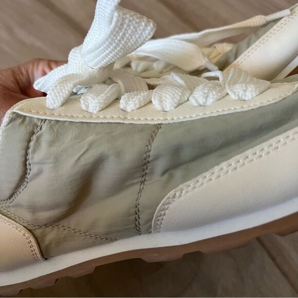 OASIS SOCIETY Leather / Canvas Sneakers Size 10 - Picture 3 of 6